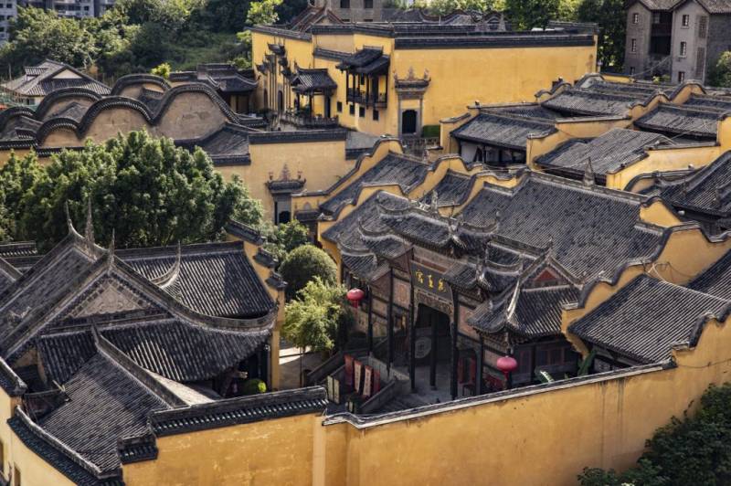 重庆洪崖洞旅游攻略（附近轻轨+最佳观看时间+图片）（6）